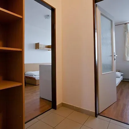 Kapselhotel Ubytovna Plzen