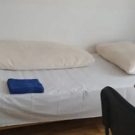 Kapselhotel Ubytovna Plzen Pilsen