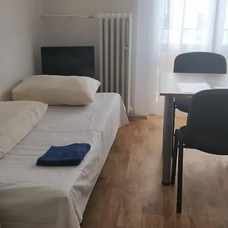 Capsule hotel Ubytovna Plzen Plzen
